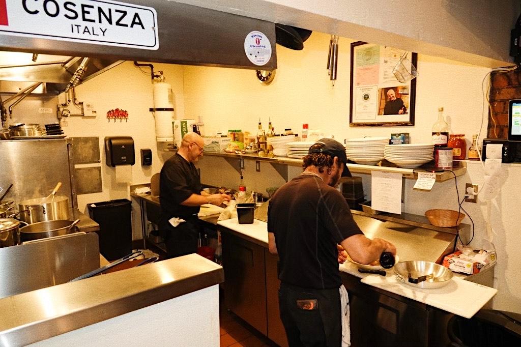 Mangia - Eat on Main